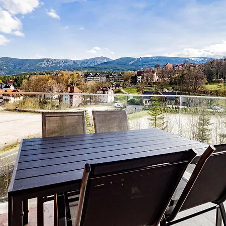 Daire Panorama Karkonoszy